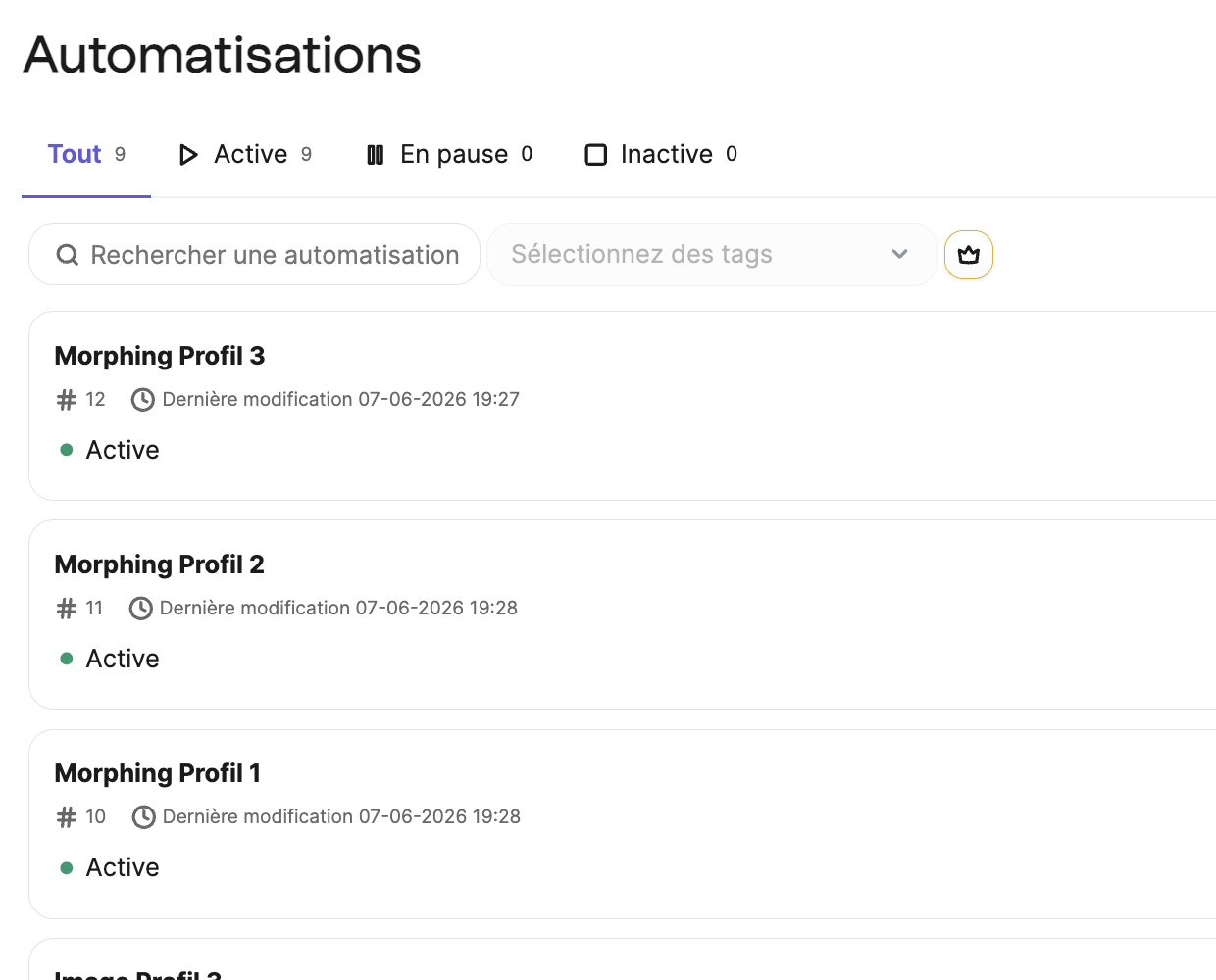 Neuf scénarios d'emails, tous actifs